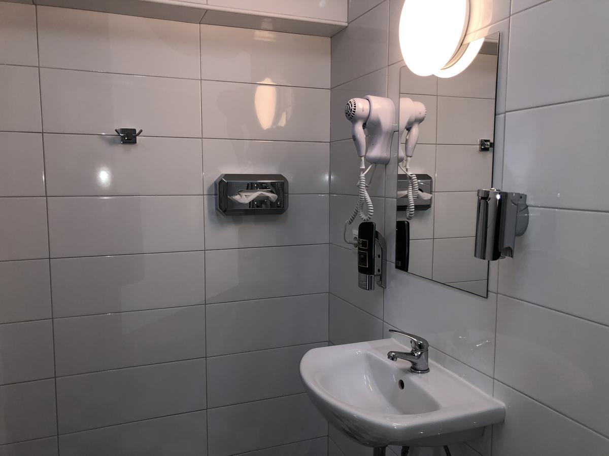 Hotel Moji Cologne